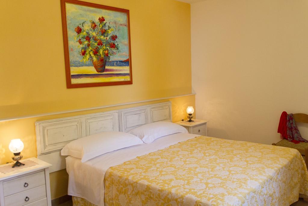 Residencefusaro Pajare สเปคเคีย ภายนอก รูปภาพ